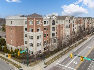 3175 Tremont Rd #402, Columbus, OH 43221