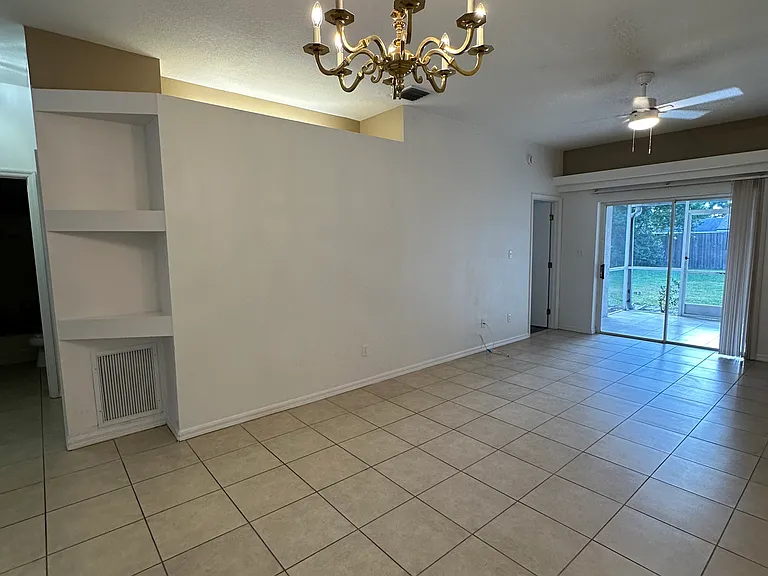 4046 Bonnie Dr — Photo 7