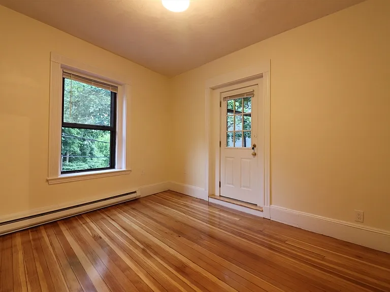 12 Park St — Photo 12