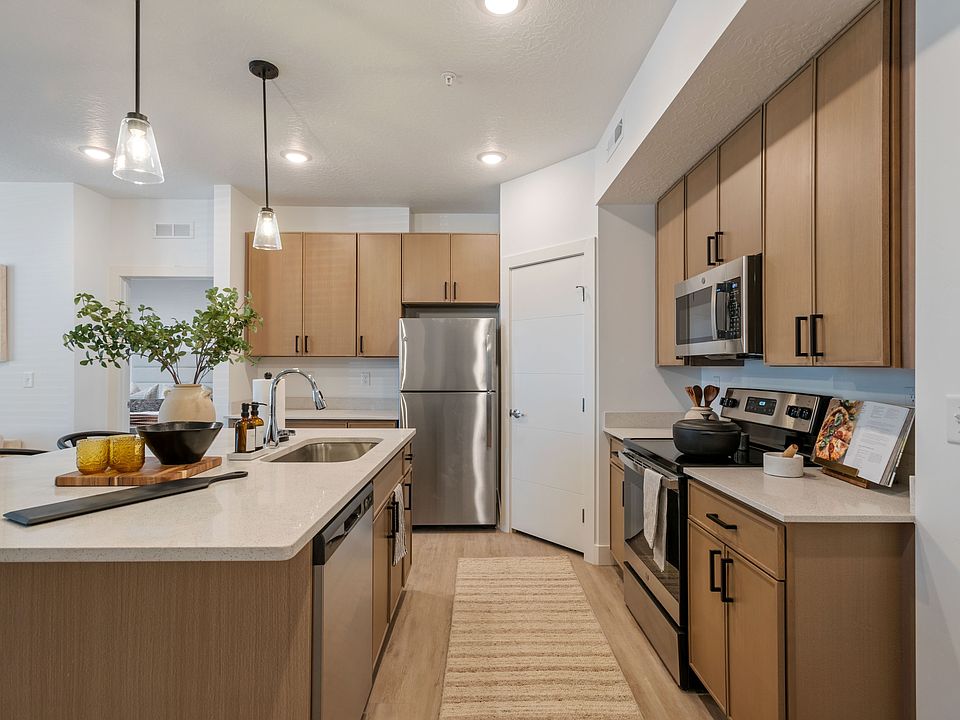 Kitchen 2