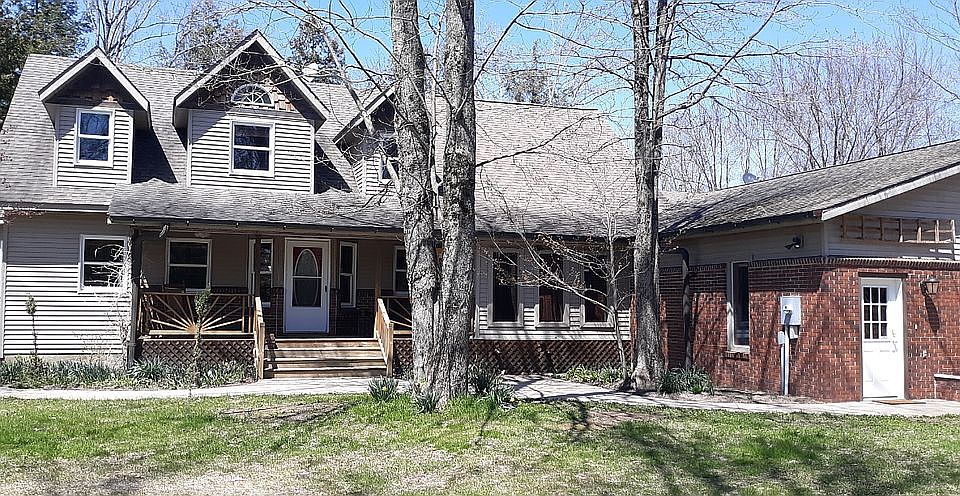 7762 W 50th Rd Cadillac Mi 49601 Zillow