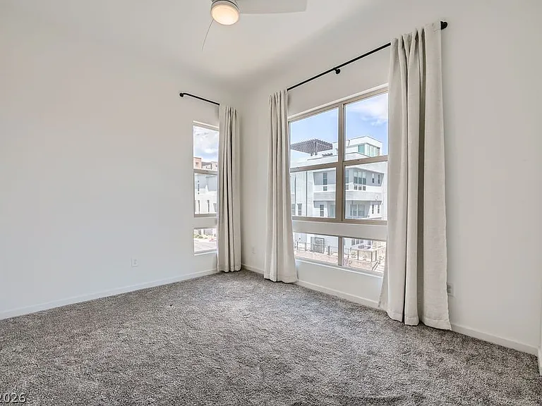 11821 Stone Run Ave — Photo 8