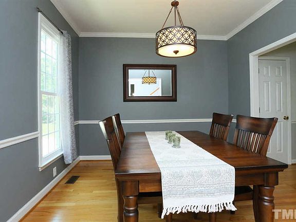 3rd image of 107 Perry Creek Dr