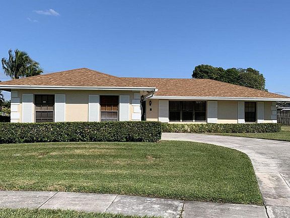 2nd image of 2710 Starwood Ct