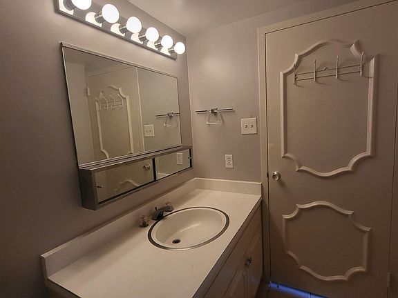 5th image of 7510 Hornwood Dr APT 1204