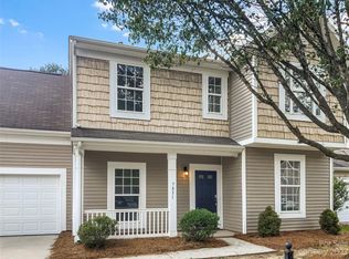 7851 Rolling Meadows Ln, Huntersville, NC 28078