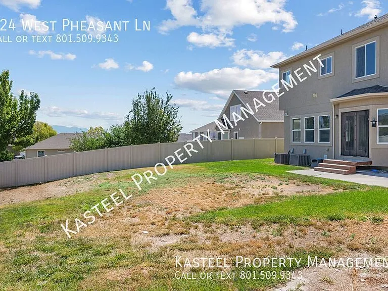 924 W Pheasant Ln — Photo 34