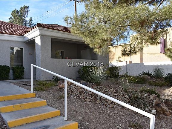 4th image of 6012 Vegas Dr