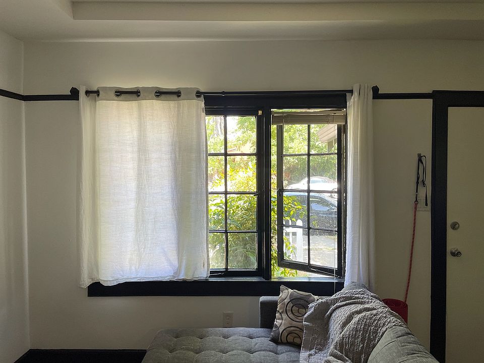 Front living space