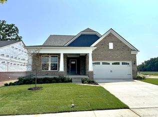 5675 Lewiston Rd, Canton, MI