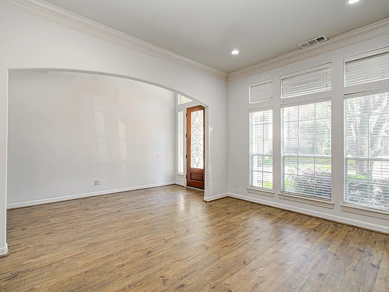 13514 Broadmeadow Ln — Photo 6