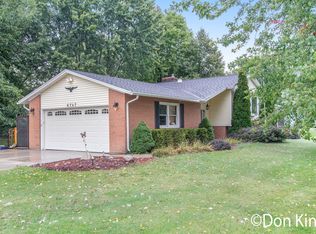 6747 Kuttshill Dr NE, Rockford, MI 49341