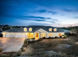 30790 Star Haven Dr, Valley Center, CA 92082