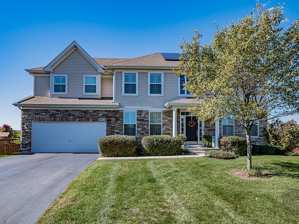 1st image of 802 Putnam Ct
