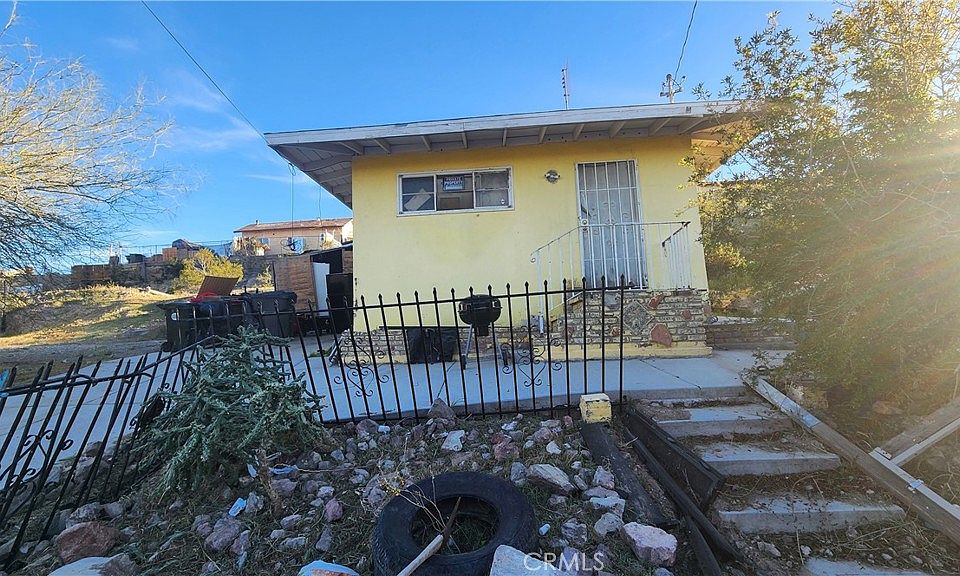 1st image of 330 Pallesi St