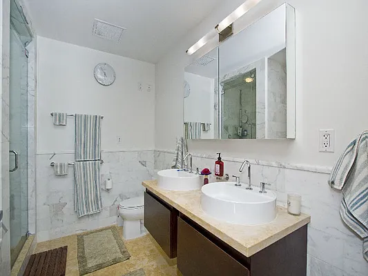 Sold by Sotheby's International Realty | media 4