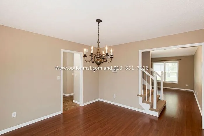 916 NW 62nd Ter — Photo 12