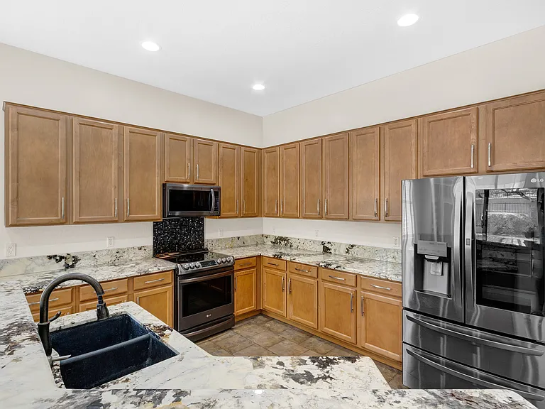 8349 W Andrea Dr — Photo 9