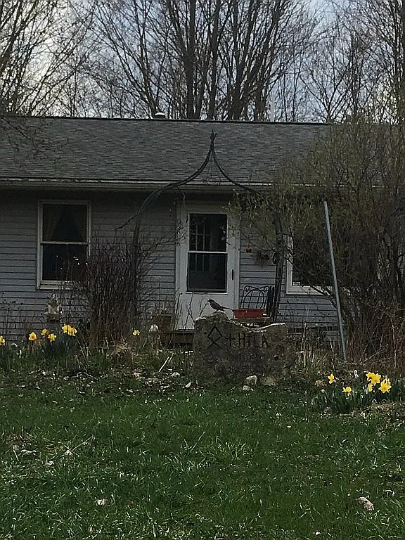 4319 Catlin Rd photo 1