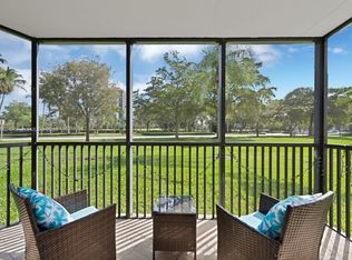3101 N Country Club Dr APT 105, Aventura, FL 33180