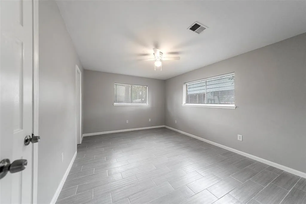 3 bed, 1700 sqft, $1,890 — Photo 1