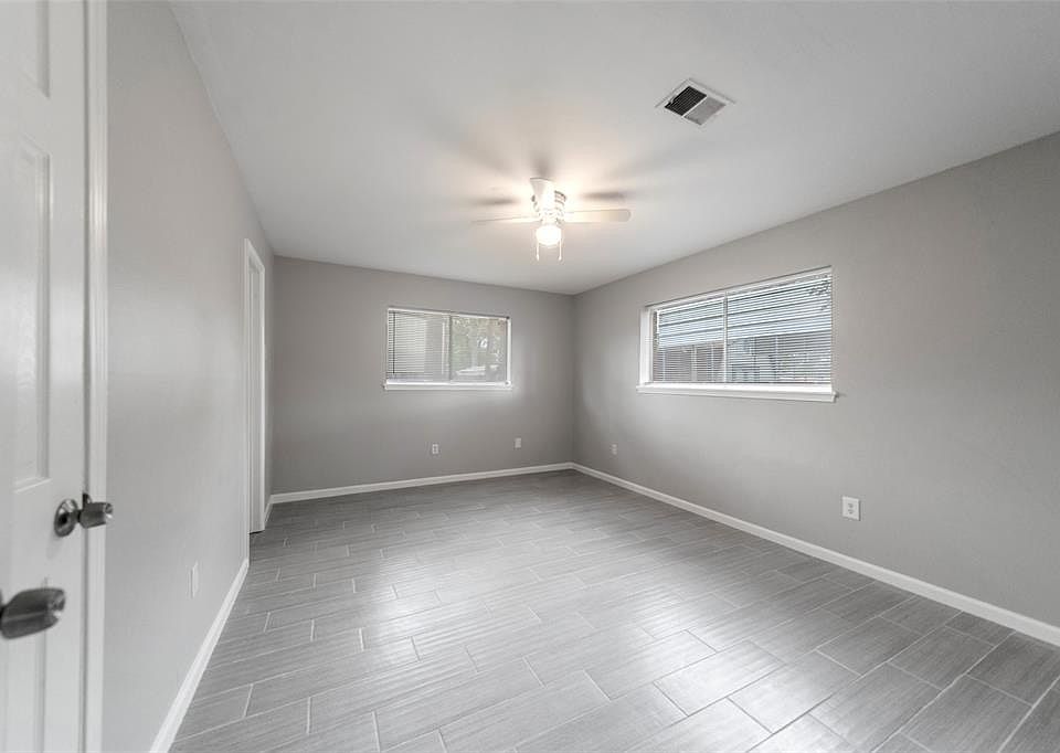 1st image of 707 Corydon Dr