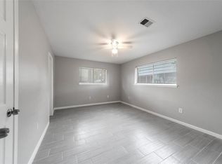 707 Corydon Dr, Huffman, TX 77336