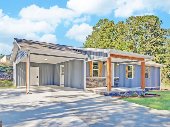 75 Oak Valley Rd, Toccoa, GA 30577