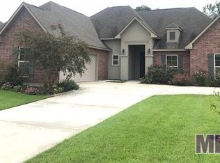 8122 Superior Dr, Denham Springs, LA 70726