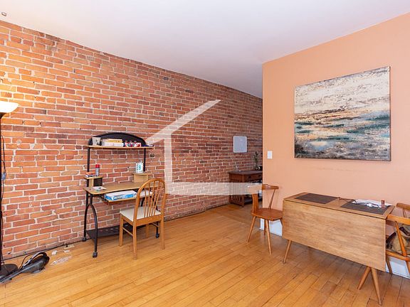 5th image of 1169 Commonwealth Ave #3
