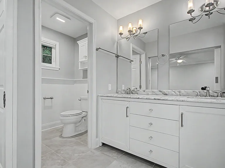 2501 Eastern Point Ct — Photo 24