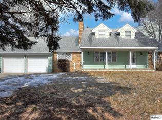 10406 Boyd St, Omaha, NE 68134