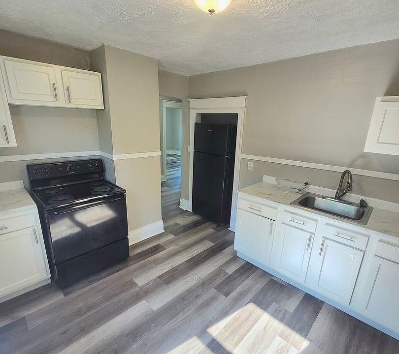 1st image of 500 Garson Ave