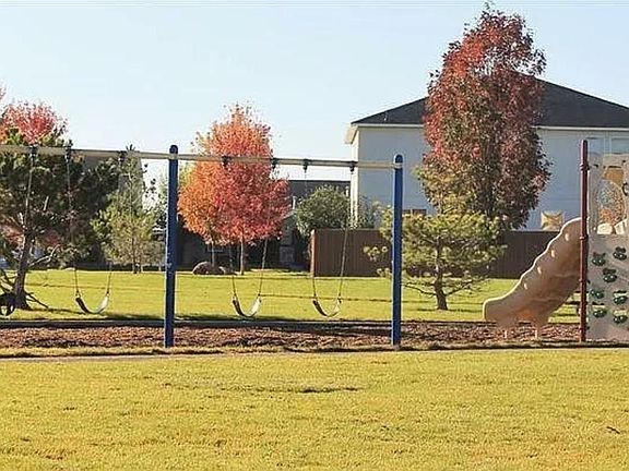 4th image of 3520 Vistapark Dr