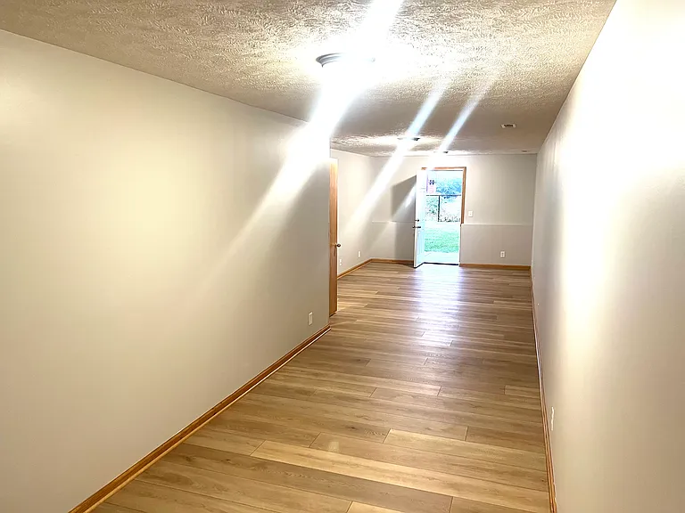 4204 N 25th St — Photo 10
