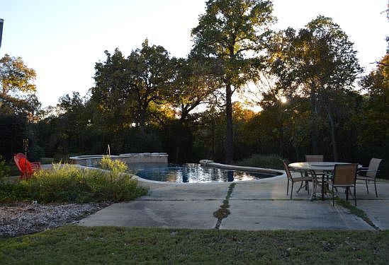 Peaceful setting for the poo