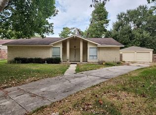 22714 Bayou Elm Dr, Spring, TX 77373