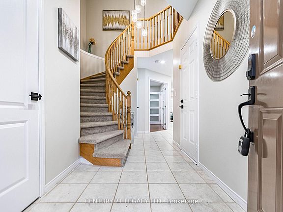 3rd image of 4110 Forest Run Ave