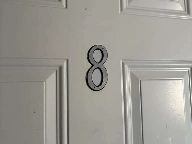 15040 Parthenia St #8 — Photo 2