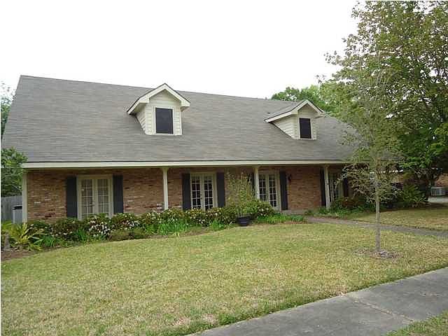 1st image of 107 Warwicke Dr