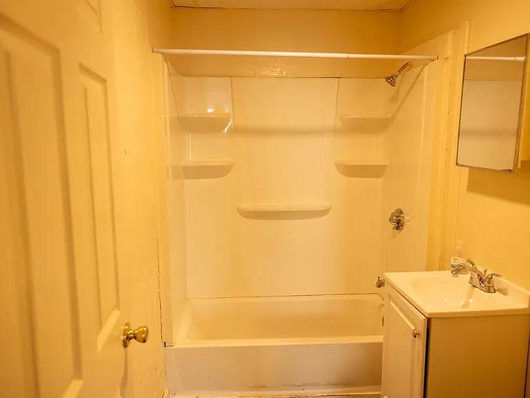 42 Dorchester St #3 — Photo 14