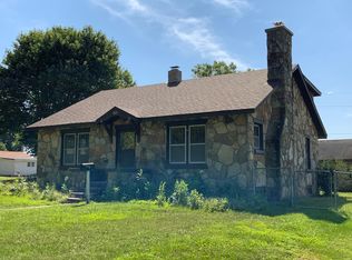 804 E Dorris Ave, Mountain Grove, MO 65711