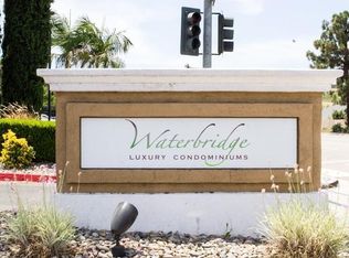 17105 W Bernardo Dr W #207, San Diego, CA 92127