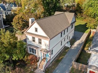 17 Brown St, Ipswich, MA 01938