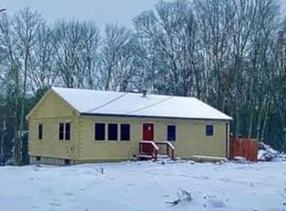 3 Perkins Ln, Acushnet, MA 02743