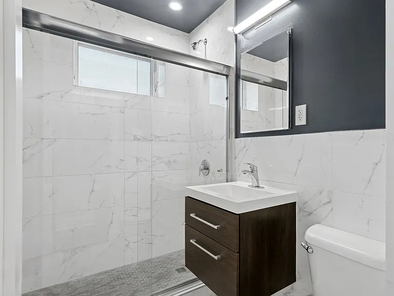 20-49 Seagirt Blvd #6C — Photo 6