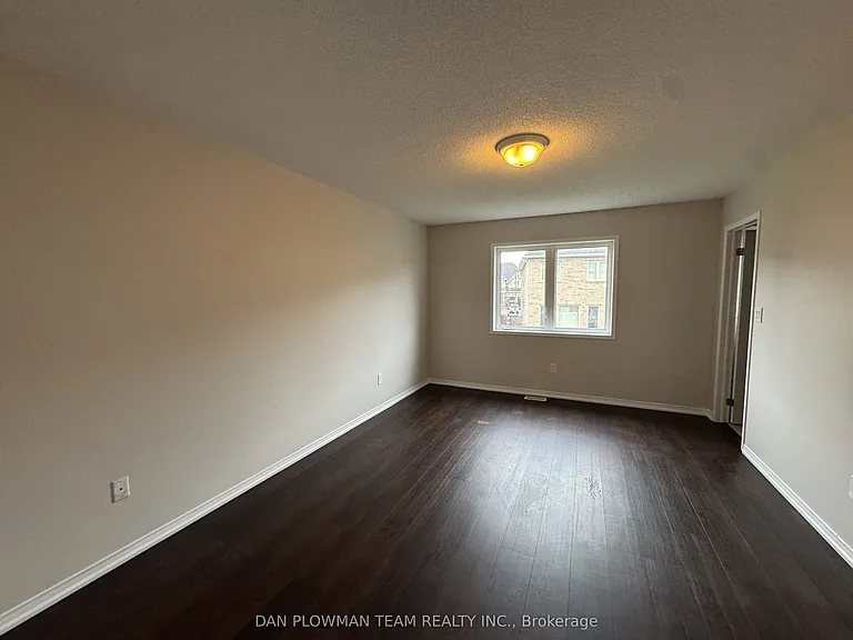 150 Dance Act Ave — Photo 13