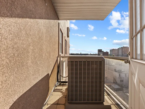 3047 Brighton 6th Street image 27 of 30