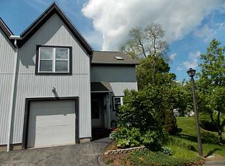 25 Timberline Dr, Farmington, CT 06032