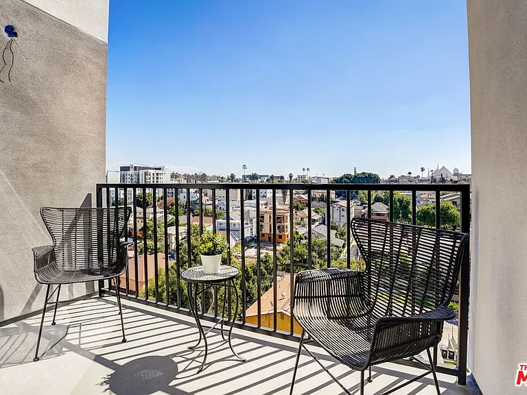 1350 Court St — Photo 12